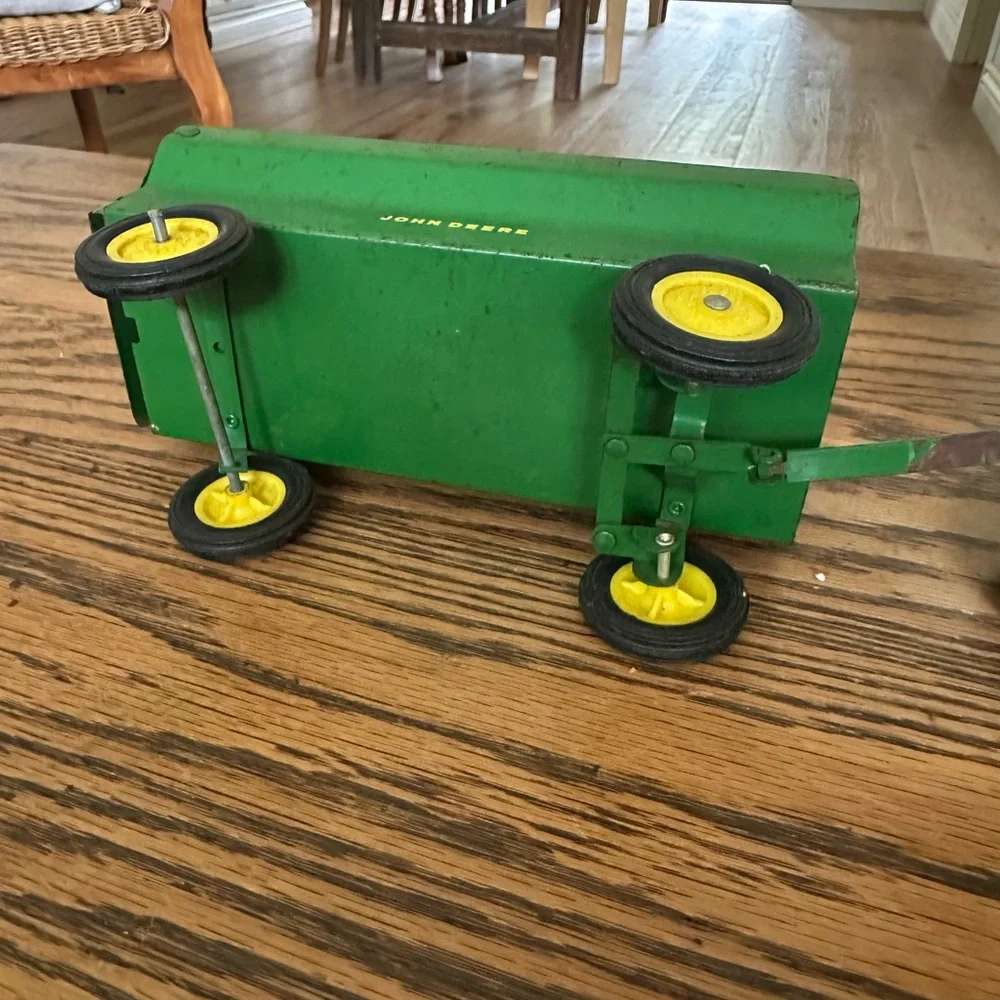 Vintage 70s John Deere Tractor Set
